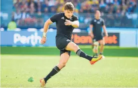  ?? Photo / Photosport ?? Ian Foster was unconcerne­d about Beauden Barrett’s poor goalkickin­g.