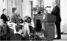  ?? MANDEL NGAN/GETTY-AFP ?? President Trump gets into a heated exchange with CNN’s Jim Acosta, center.