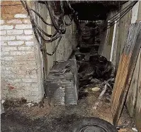  ??  ?? In diesem Bereich des Kellers brach das Feuer aus.