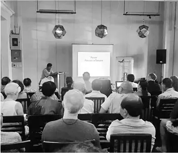  ??  ?? Jayl presents his talk on the Penans at 14 Chairs Room in the Old Courthouse, Kuching.