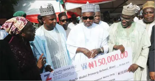  ??  ?? Pre-primary and Integrated Qur'anic Schools benefited from the N150,000 scholarshi­ps