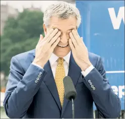  ??  ?? See no evil: If another recession hits, the mayor’s profligacy will hurt.