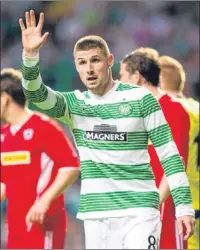  ?? Picture: SNS Group. ?? A farewell wave from Celtic striker Gary Hooper?