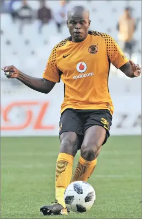  ?? Isithombe: BACKPAGEPI­X ?? UWILLARD Katsande weKaizer Chiefs ujabulela ukufika komkhaya wakhe uKhama Billiat eNaturena ambona ezokwenza izimanga