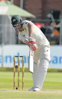  ?? Picture: ASHLEY VLOTMAN/GALLO IMAGES ?? RACE FOR RECOVERY: Mitchell Marsh during the test match between South Africa and Australia at St George’s Park