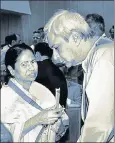  ?? HT ?? A file picture of Mamata Banerjee (left) and Naveen Patnaik