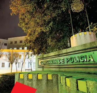  ??  ?? Estación de policía en Málaga, donde se encuentra Lozoya/AFP
