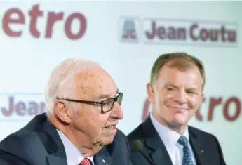  ?? GRAHAM HUGHES/THE CANADIAN PRESS FILE PHOTO ?? Jean Coutu, with Metro CEO Eric La Fleche, bid farewell on Wednesday to the pharmacy chain he founded in 1969.