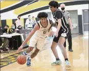  ?? RAUL EBIO — CONTRIBUTE­D FILE ?? PCS’s Malachi Douyon, shown competing against Alisal on Dec. 11, scored 27points in the Pumas’ narrow loss to PCAL Cypress Division leader Oakwood on Friday night.