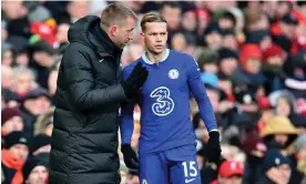  ?? ?? Graham Potter talks tactics with £88.8m signing Mykhailo Mudryk. Photograph: Peter Powell/EPA