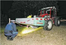  ?? FOTO: BENJAMIN LISS/DPA ?? Vor gut einem Jahr wurden der Junge und das Mädchen im Alter von zehn und 13 Jahren vom Traktor überfahren.