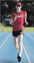  ?? RYAN REMIORZ THE CANADIAN PRESS ?? Canadian race walker Evan Dunfee, from Richmond, B.C., takes part in the team’s training session for the Commonweal­th Games in Gold Coast, Australia on April 3.