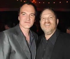 ??  ?? CLOSE: Quentin Tarantino and Harvey Weinstein