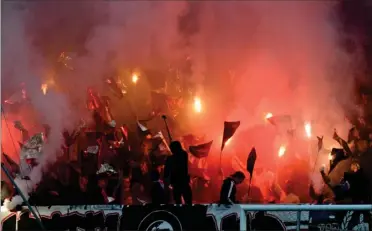  ?? FOTO: ERNST VAN NORDE ?? Stemningen var høj under kampen mellem FCM og Malmö i august.