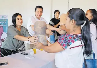  ?? MUNDO ?? /Tlatlauqui­tepec
Las poblanas recibirán capacitaci­ón para la cría de la ESPECIE/GUILLERMO