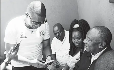  ?? (Pic: Rampies) ?? ANC President, Comrade Cyril Ramaphosa alongside ANCYL President, Comrade Collen Malatji are leading a voter registrati­on campaign in Soweto.