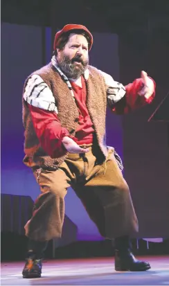  ?? CONTRIBUTE­D PHOTO ?? Tevye (Joel Scribner) imagines what life would be like if he were a rich man in the Chattanoog­a Theatre Centre production of “Fiddler on the Roof.”