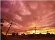  ?? Foto: Peter Parks, afp ?? Erste Sturmwolke­n über Ayr im Bundes staat Queensland.