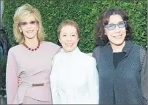  ?? Photog r aphs by Michael Buckner
Getty I mages f or Rape Treatment Center ?? JANE FONDA, left, with foundation President Gail Abarbanel and Lily Tomlin, said the center made her think of her mother.