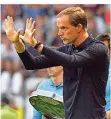  ?? FOTO: COATSALIOU/AFP ?? Zehn Siege sind es noch nicht – aber dem Pariser Trainer Thomas Tuchel fehlen dazu nach dem Startrekor­d nur noch zwei.