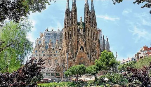  ?? 123RF ?? See sights such as La Sagrada Familia in Barcelona during Contiki’s Spanish Spree tour.