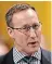  ??  ?? Peter MacKay, running for Conservati­ve leadership.