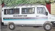  ?? ANIL KUMAR MAURYA/HT ?? An AC hearse van at an Allahabad hospital.