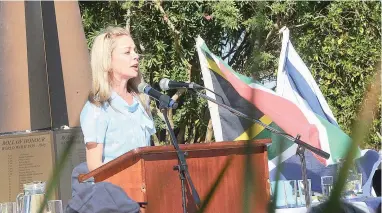  ?? PICTURE: COURTNEY AFRICA ?? EMOTIONAL: Caely-Jo Levy sings at the Holocaust memorial service rememberin­g victims of the German Nazi genocide.