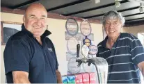  ?? PHOTO: SEAN NUGENT ?? Ready to pour . . . The bar is likely to be a popular spot for many tired cavalcader­s today. Lake Hawea duo Dave Matheson (left) and Errol Carr man the taps yesterday.