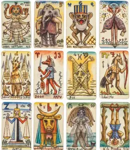  ??  ?? Cartas de Tarot, 1954, acuarela y tinta s/cartulina, 24 cartas de 9,5 x 5,8 cm.