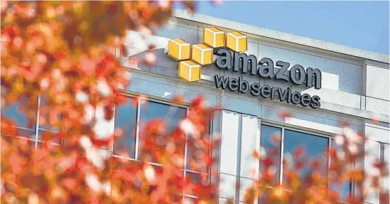  ??  ?? Mejor empleabili­dad. Gracias a AWS Educate estudiante­s alrededor del mundo han logrado obtener un trabajo en empresas de renombre.