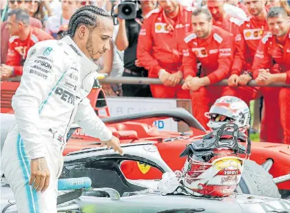  ?? EFE ?? Dominador. Lewis Hamilton manda con su Mercedes, mientras que Ferrari no sabe más qué hacer.