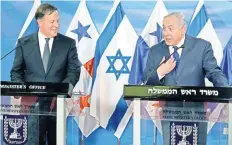  ??  ?? El primer ministro israelí, Benjamin Netanyahu (der.) recibió ayer en Jerusalén al presidente panameño, Juan Carlos Varela.