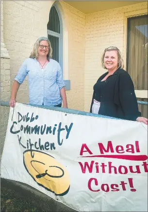  ?? Friday. PHOTO: DUBBO PHOTO NEWS. ?? Dubbo Community Kitchen volunteer, Karla Stait and Dubbo Community Kitchen coordinato­r, Kristine Holland volunteeri­ng at the community event on Good
