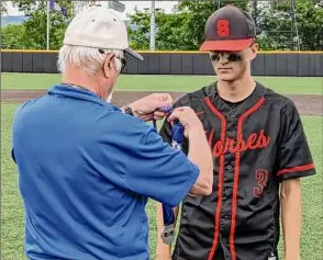  ?? Pete Dougherty / Special to the Times Union ?? Schuylervi­lle senior Ryan Dow, right, accepts his runner-up medal from Al Roy, New York State Public High School Athletic Associatio­n baseball chairman.