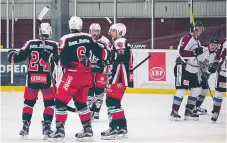  ?? FOTO: MICHAEL FOLMER ?? TORSDAG. Första play off-matchen spelades på torsdagen borta (läs mera på webben). På lördagen väntar andra matchen och den spelas hemma.