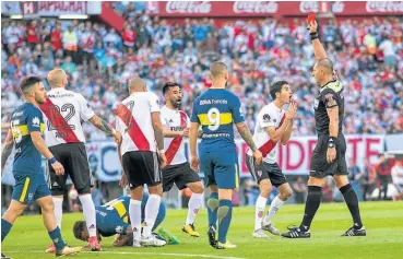  ?? NA/ DAMIAN DOPACIO ?? Boca Juniors and River Plate are set to clash in the final of the Copa Libertador­es – and South American football may never be the same again.