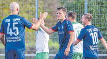  ?? FOTO: THOMAS SIEDLER ?? Job erledigt. TSG-Torschütze­n (von links): Timo Frank, Maximilian Blum und Maurice Kurz.