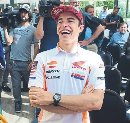  ?? FOTO: MANEL MONTILLA ?? Marc Márquez, feliz de llegar al Gran Premi de Catalunya Habló por primera vez de su próximo compañero de equipo