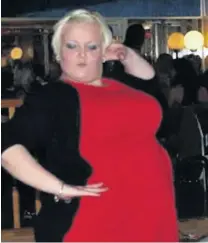  ??  ?? Before Kaireen’s mum and sister persuaded her to join Slimming World ahead of her wedding