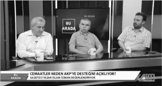  ??  ?? Genel Yayın Yönetmenim­iz Kâzım Güleçyüz, Saadet Partisi Gaziantep Milletveki­li adayı Ahmet Faruk Ünsal (telefonla bağlandı), gazeteci İslam Özkan ve araştırmac­ı yazar Müfid Yüksel Artı Tv programına katıldı.