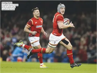  ??  ?? Jonathan Davies is back at the Scarlets after a spell at Clermont