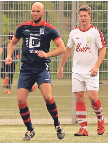  ?? RP-ARCHIVFOTO: OSTERMANN ?? Pascal Seitz (links) – hier noch im Trikot des TuS Xanten – spielte in der Saison 2005/06 für den MSV Duisburg II. Auch für den VfL Bochum, SV Straelen und Hamborn 07 war er schon aktiv.