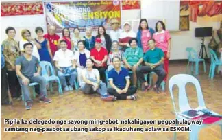  ??  ?? Pipila ka delegado nga sayong ming-abot, nakahigayo­n pagpahulag­way samtang nag-paabot sa ubang sakop sa ikaduhang adlaw sa ESKOM.