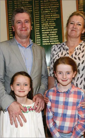  ??  ?? RTE presenter Philip Boucher Hayes with Anna, Robyn and Suzanne Boucher Hayes at the President’s prizegivin­g at Seapoint Golf Club.