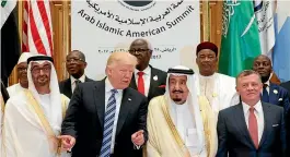  ??  ?? Jordan’s King Abdullah II, Saudi Arabia’s King Salman bin Abdulaziz Al Saud, Donald Trump, and Abu Dhabi Crown Prince Sheikh Mohammed bin Zayed al-Nahyan.
