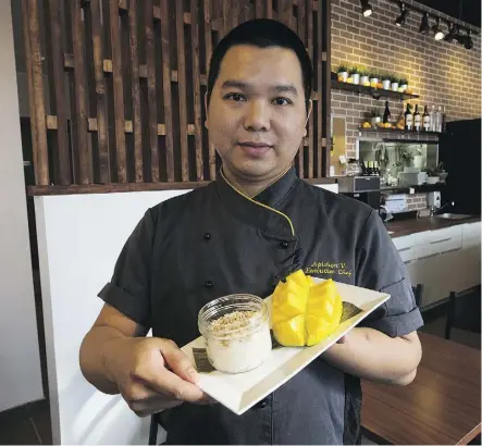  ??  ?? Chef Chon Vichitvora­kul with the mango sticky rice. He’s introduced a modern twist to traditiona­l Thai dishes.
