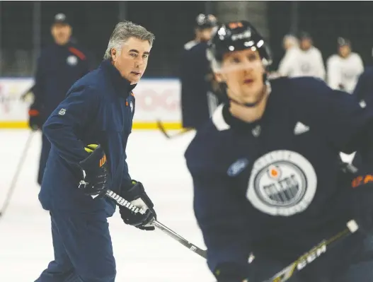  ?? IAN KUCERAK/FILES ?? Oilers head coach Dave Tippett will be taking a good look at his stable of veterans and young players during practice to select his playoff roster.