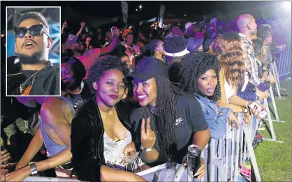  ?? Picture: MICHAEL PINYANA ?? HAVING FUN: Crowds seen during the AKA, insert, Supamega Show held at the Buffalo Park Cricket Stadium on Saturday night