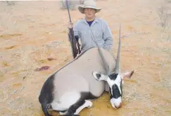  ??  ?? Die gemsbok wat ek in die Kalahari geskiet het.